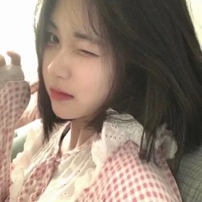 抓着彩虹的男人